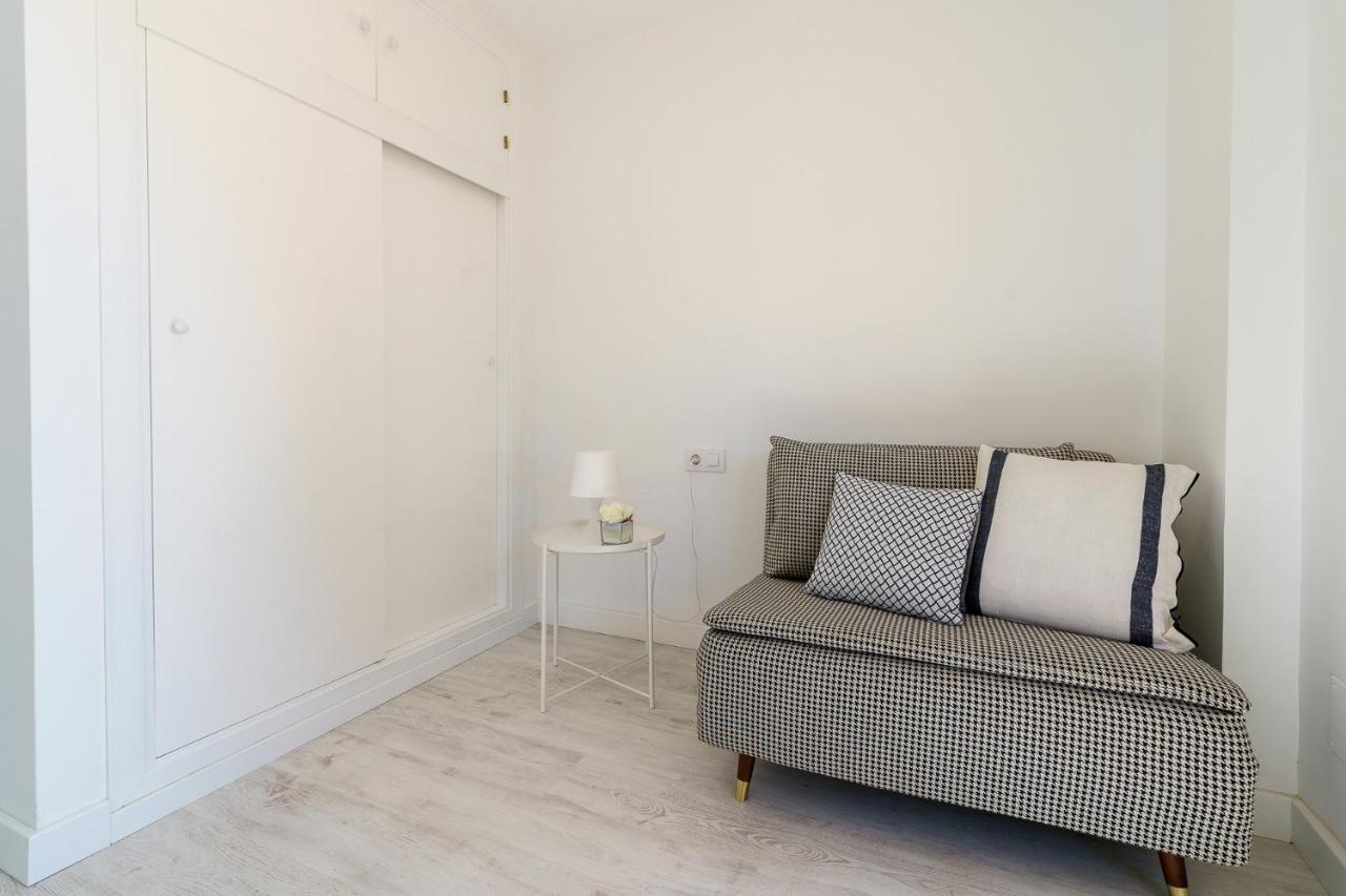 Malagasuite Living Coast פואנגירולה מראה חיצוני תמונה